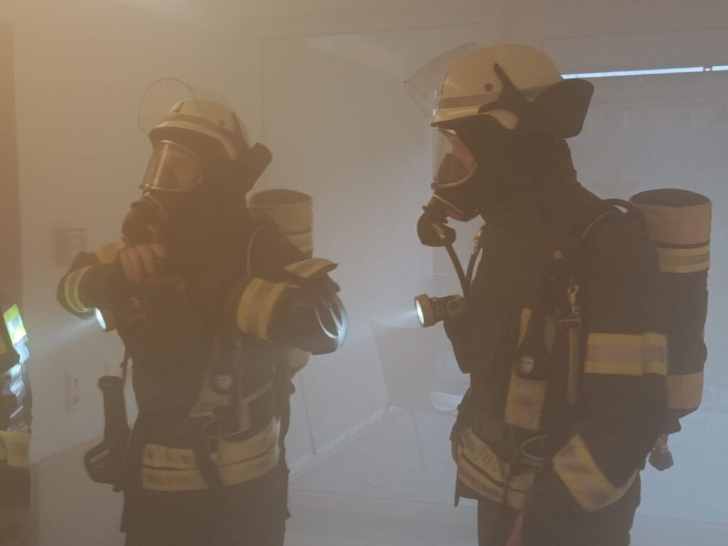 Trupp der Löscheinheit Volmarstein unter PA