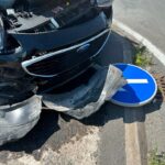 Ein Verkehrsschild wurde ebenfalls beschädigt